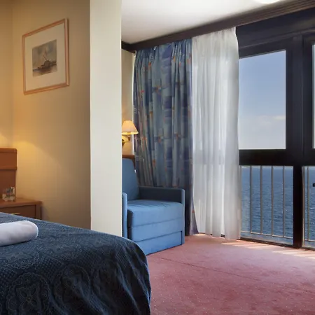 Kristal - By Liburnia & מלון